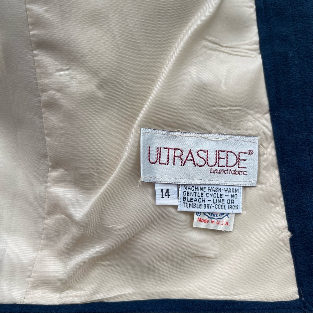 Vintage Nat Kaplan Ultrasuede Skirt Suit Navy Trim 70s Madison Ave Size 14 - Picture 12 of 12